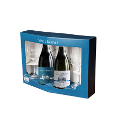 Víno z Kobylí Bílé duo se sklenkami 